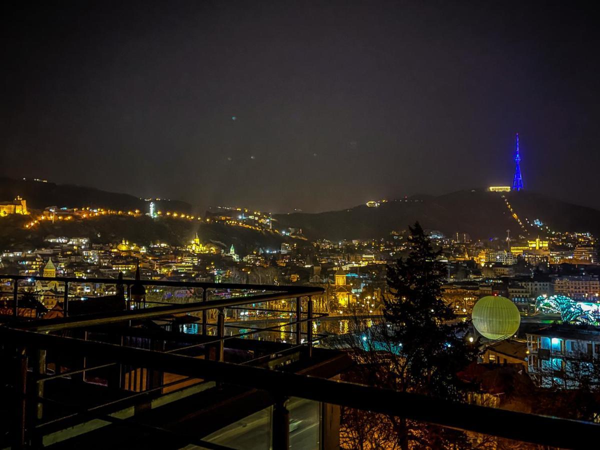 Bricks Hotel Tbilisi Ngoại thất bức ảnh