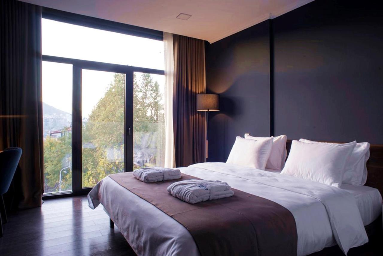 Bricks Hotel Tbilisi Ngoại thất bức ảnh