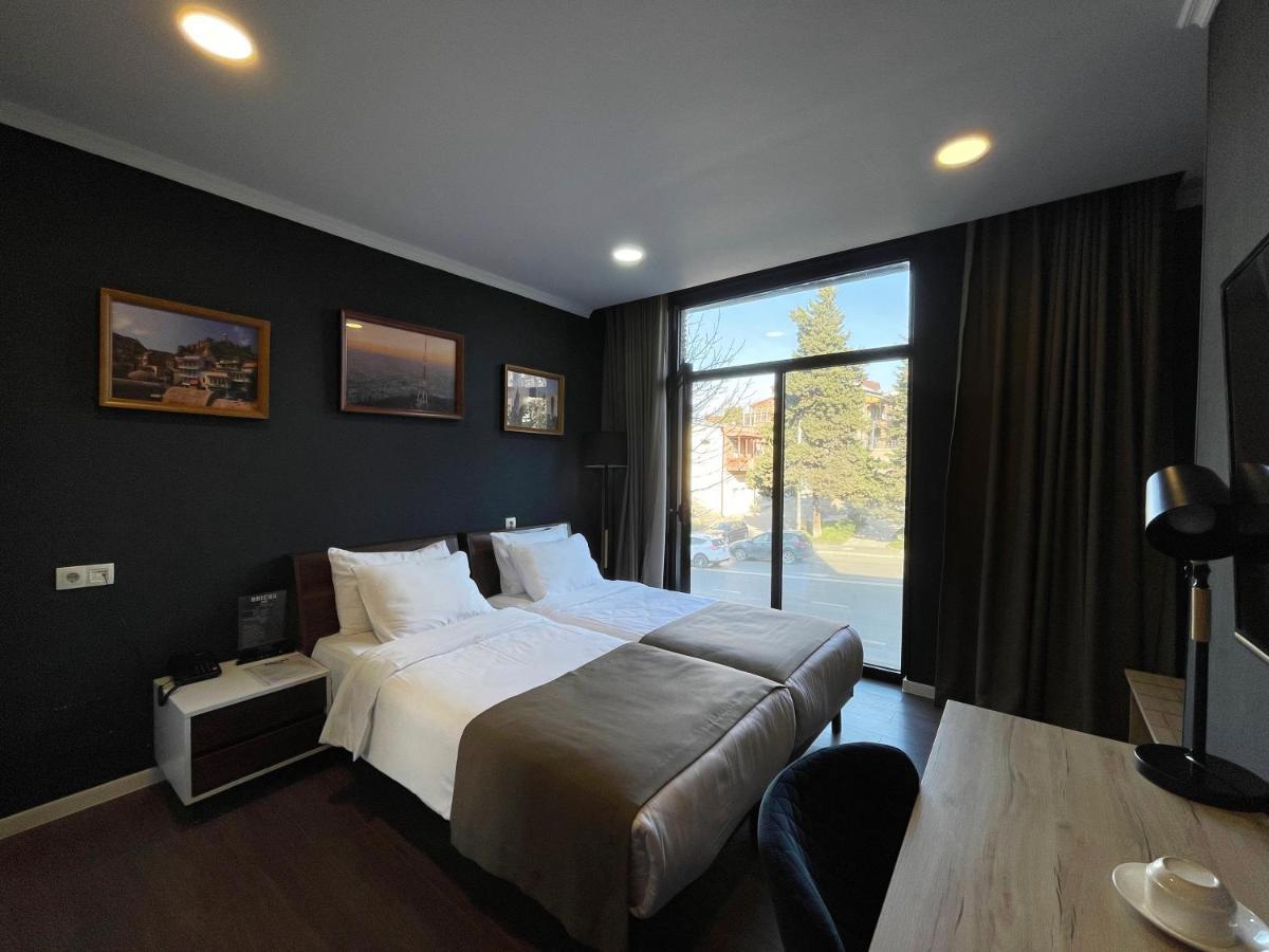 Bricks Hotel Tbilisi Ngoại thất bức ảnh