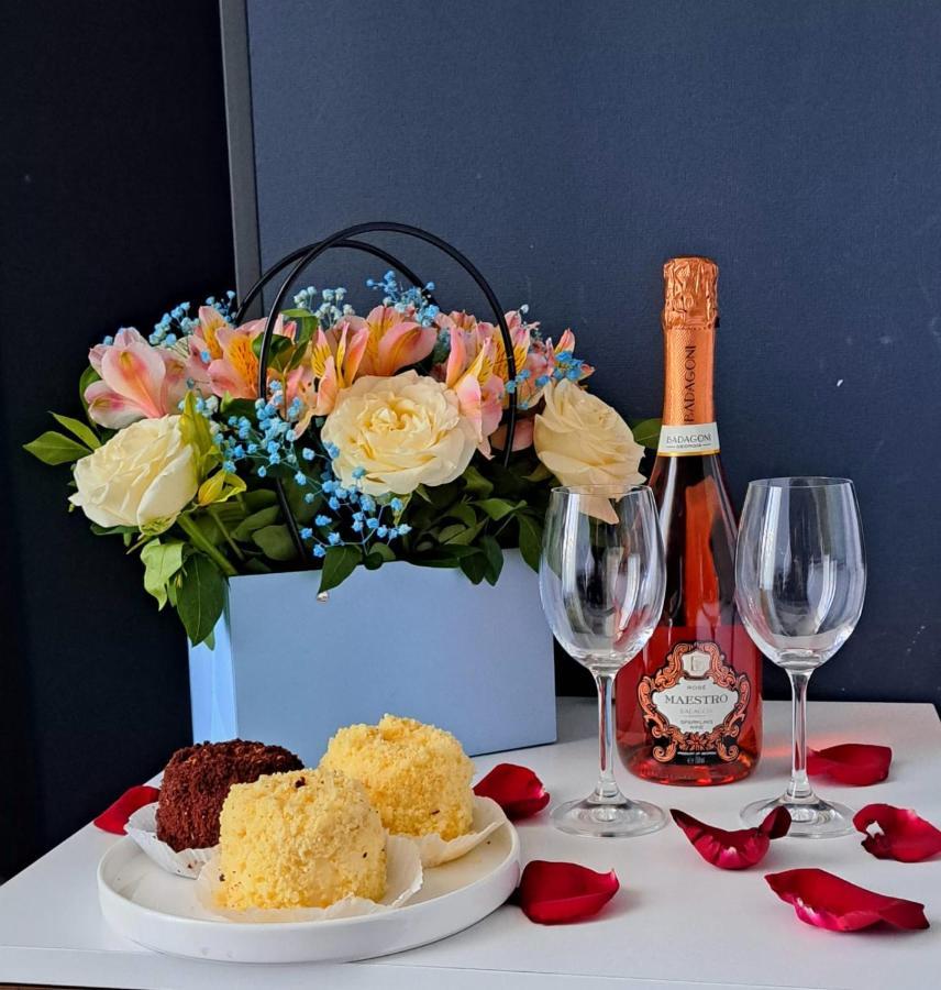 Bricks Hotel Tbilisi Ngoại thất bức ảnh